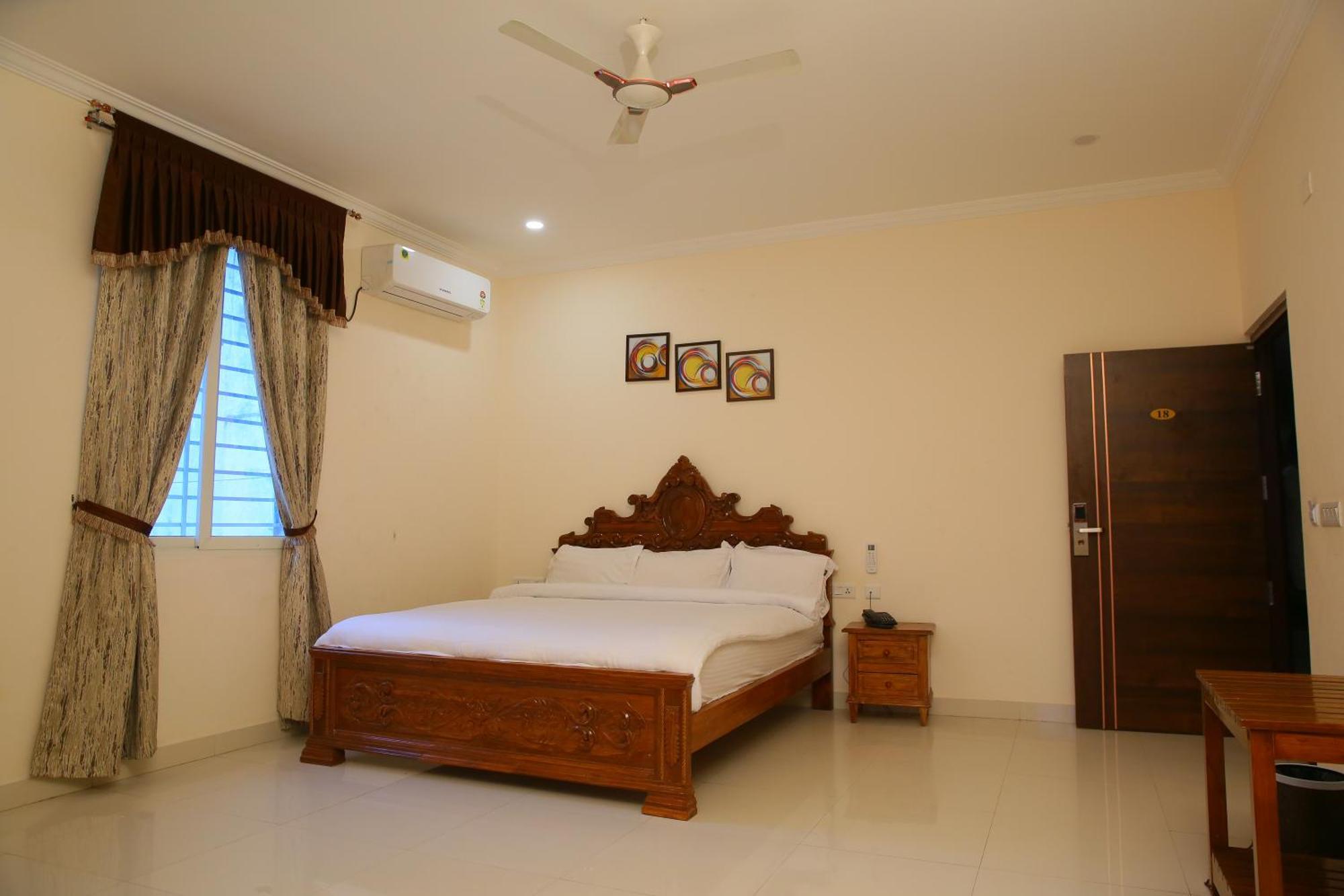 Saba Executive Rooms And Apartments 하이데라바드 외부 사진